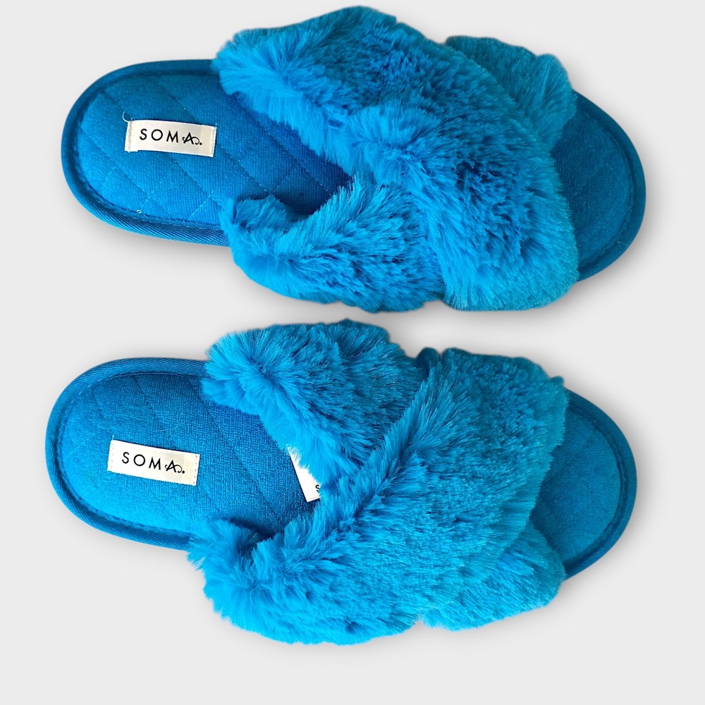 Soma Womens‎ Slippers Sz 6-7 Turquoise Blue Faux Fur Criss Cross Slide Passed